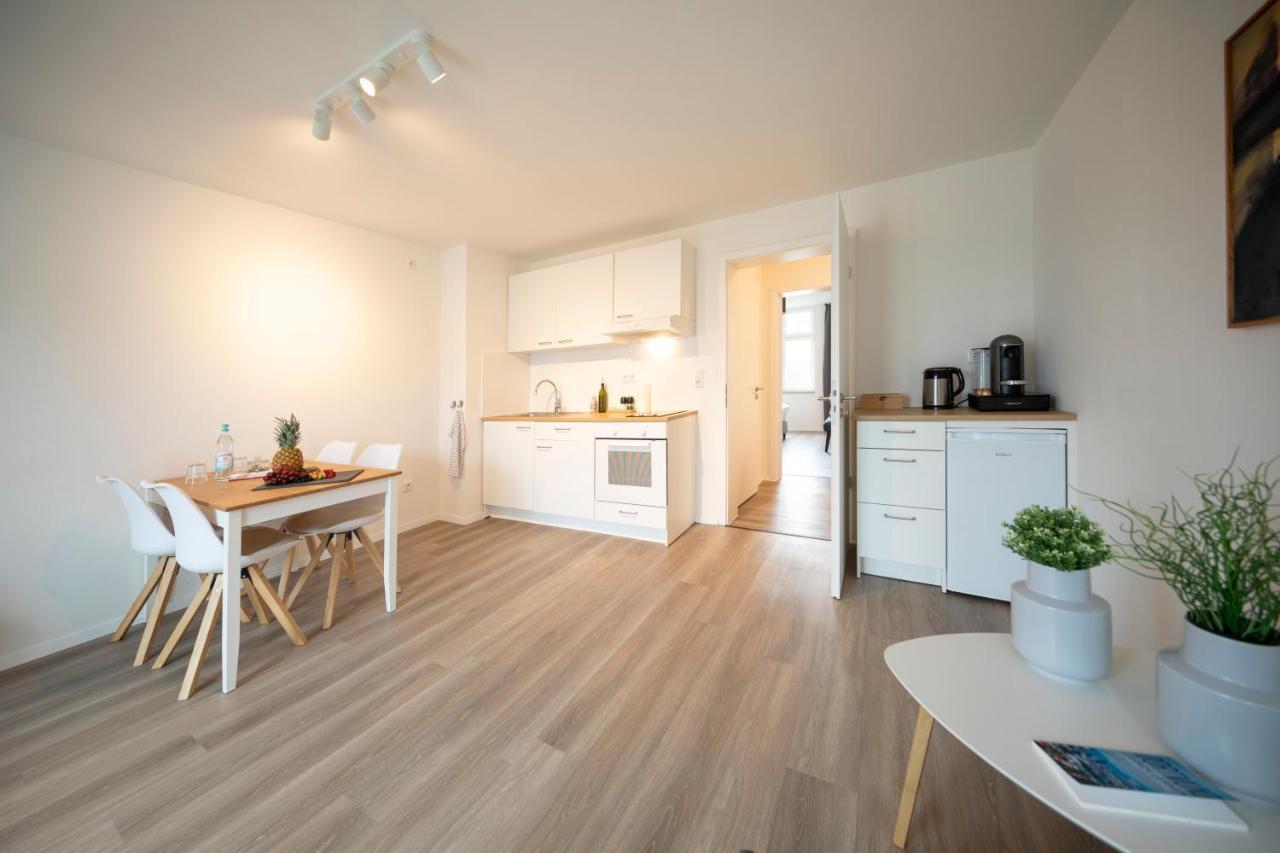 Jaybnb - Apartment Direkt Am Hafen - Mit Uhd Tv Und Netflix Dortmund Eksteriør billede